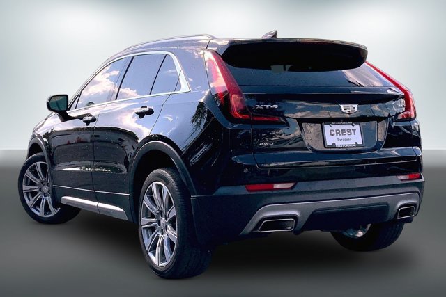 Used 2023 Cadillac XT4 Premium Luxury w/ Technology Package AWD/4WD image 10