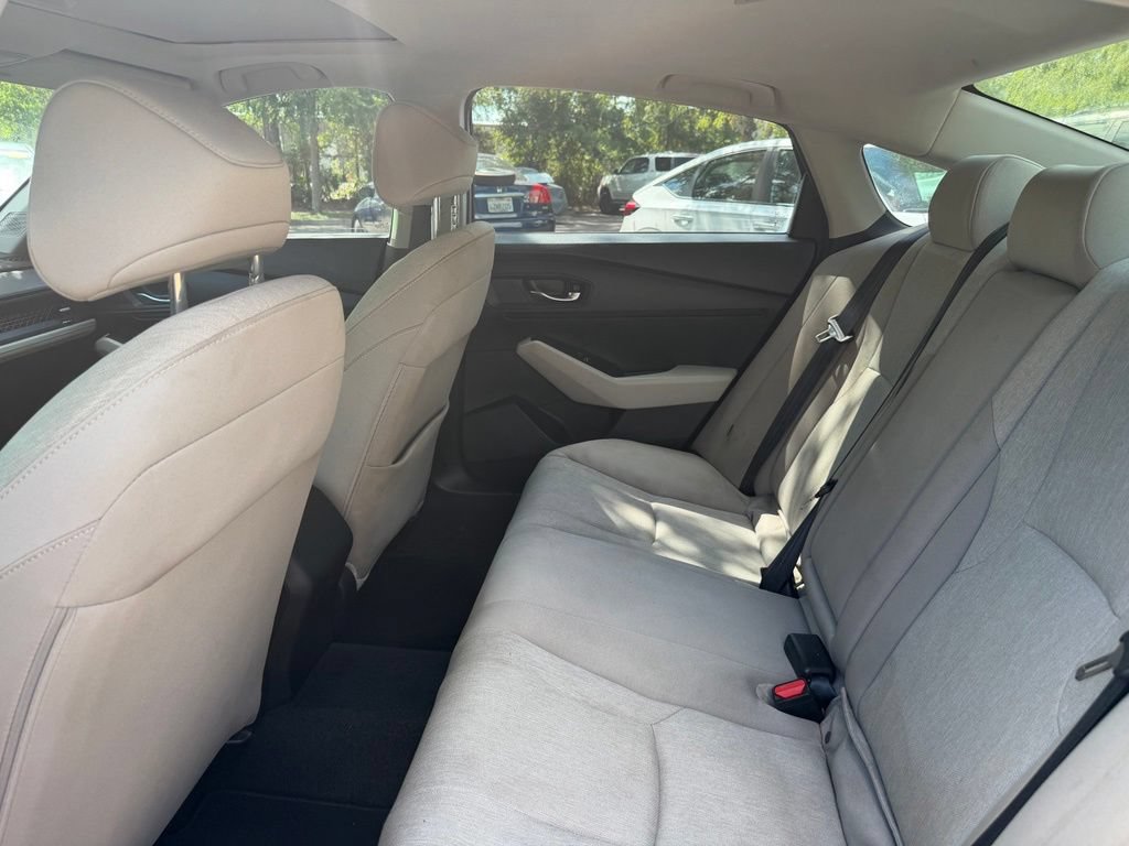 Certified 2023 Honda Accord EX image 11