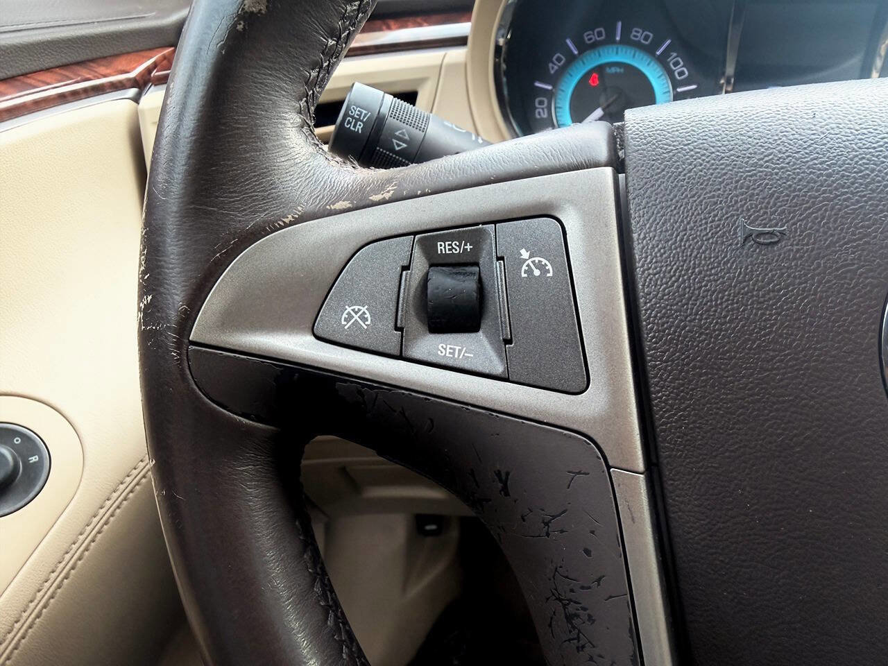 Used 2012 Buick LaCrosse Premium image 21