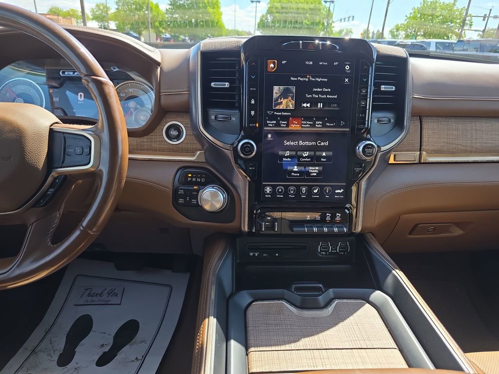 Used 2019 RAM 1500 Limited AWD/4WD image 17