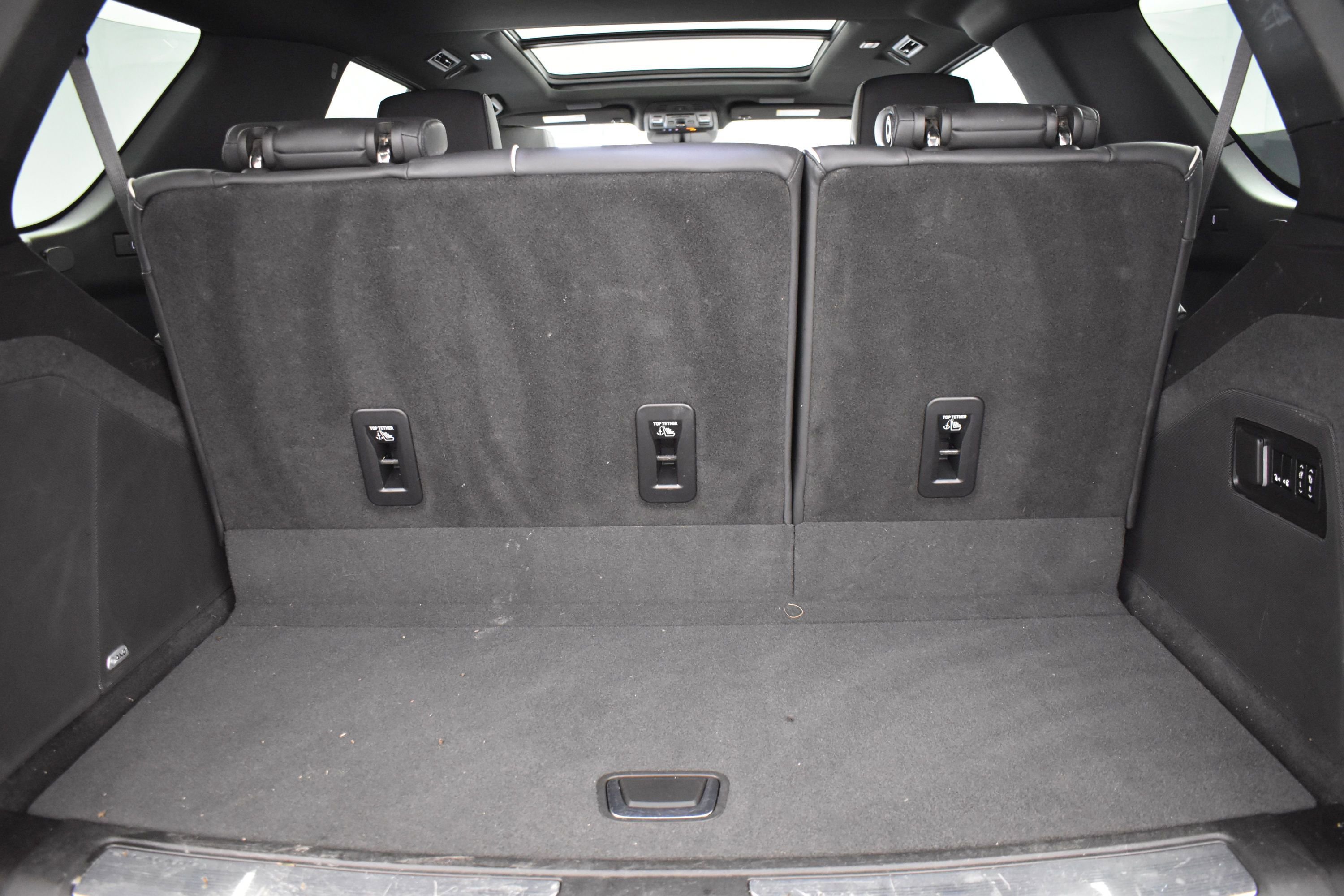 Used 2022 Cadillac Escalade Sport AWD/4WD image 14