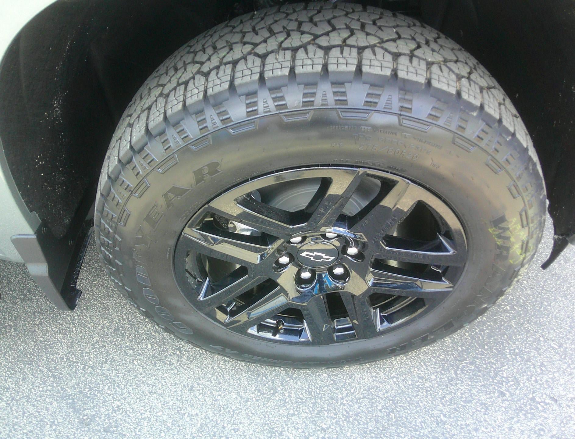 New 2026 Chevrolet Silverado 1500 Custom w/ Turbomax Blackout Package AWD/4WD image 7