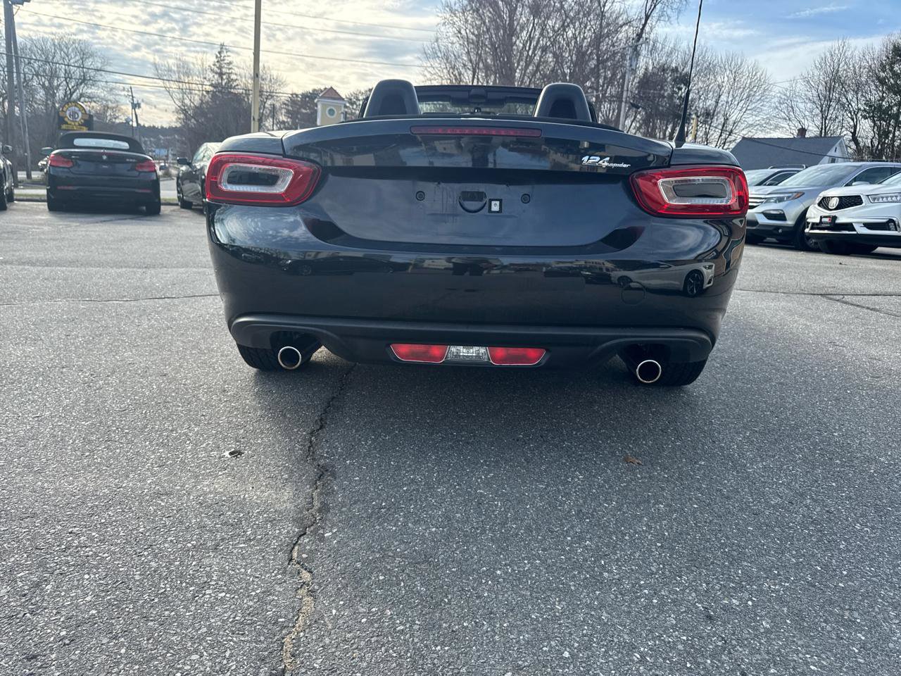 Used 2017 FIAT 124 Spider Classica image 23