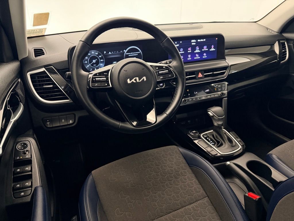 Used 2024 Kia Seltos S FWD image 13