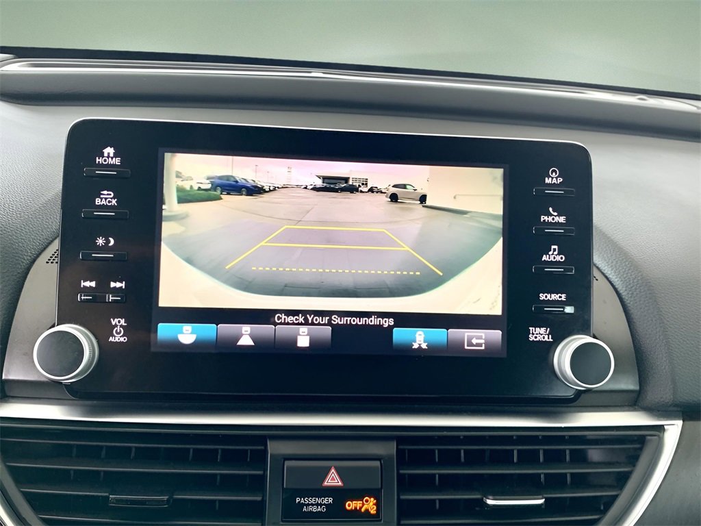 Used 2018 Honda Accord Touring image 34