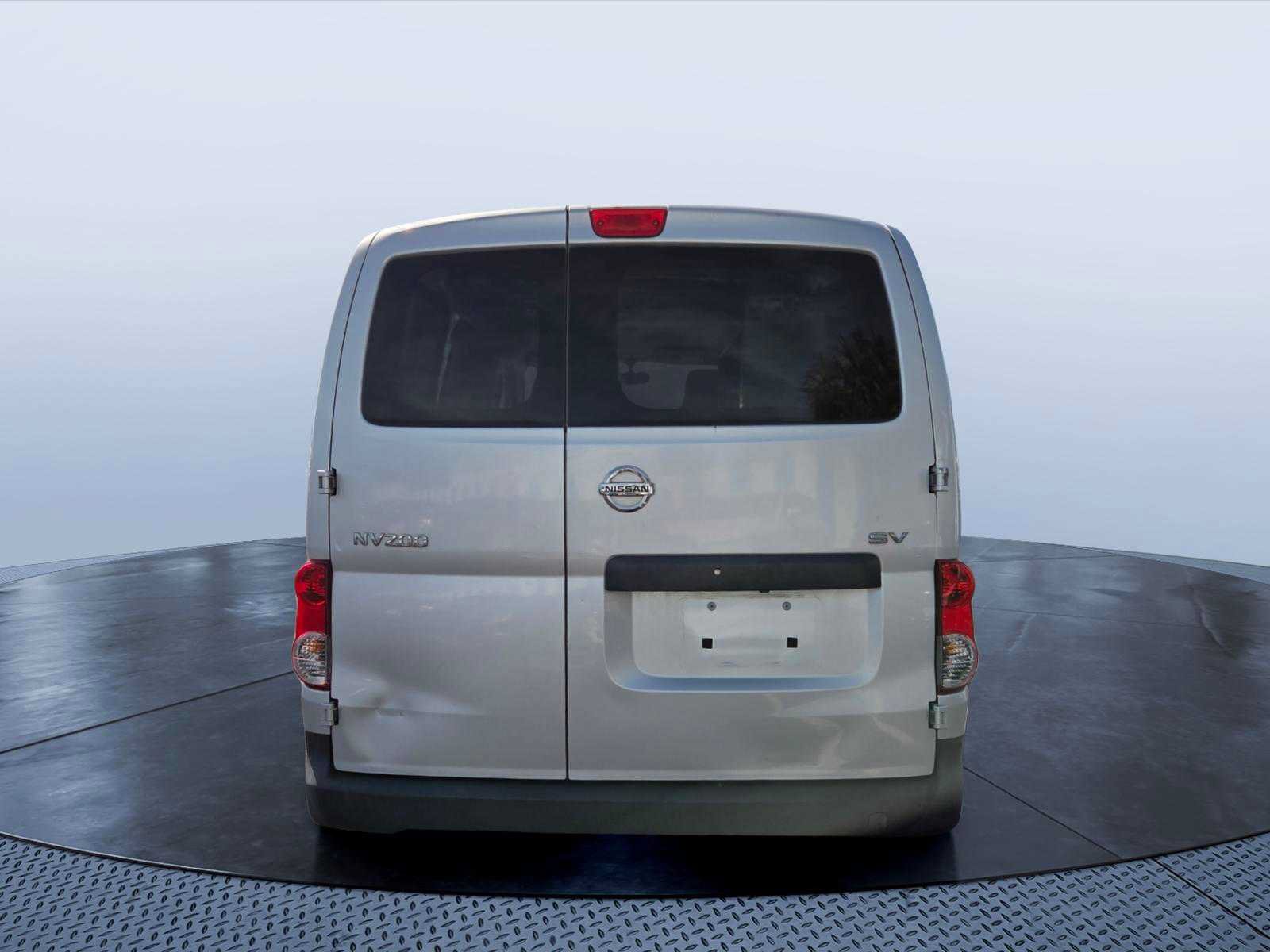 Used 2015 Nissan NV200 SV w/ Technology Package FWD image 5