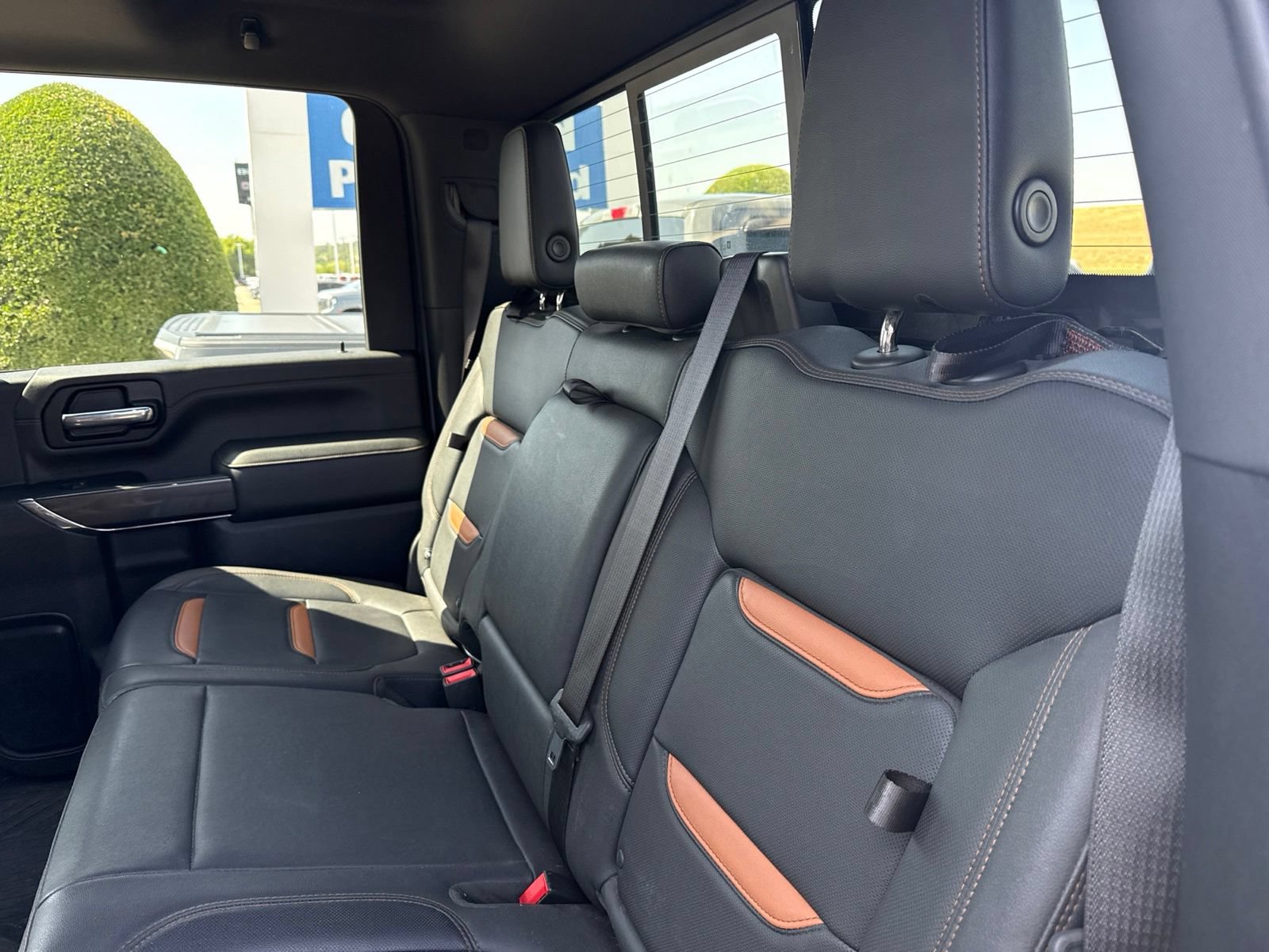 Used 2023 GMC Sierra 3500 AT4 w/ AT4 Premium Plus Package AWD/4WD image 15