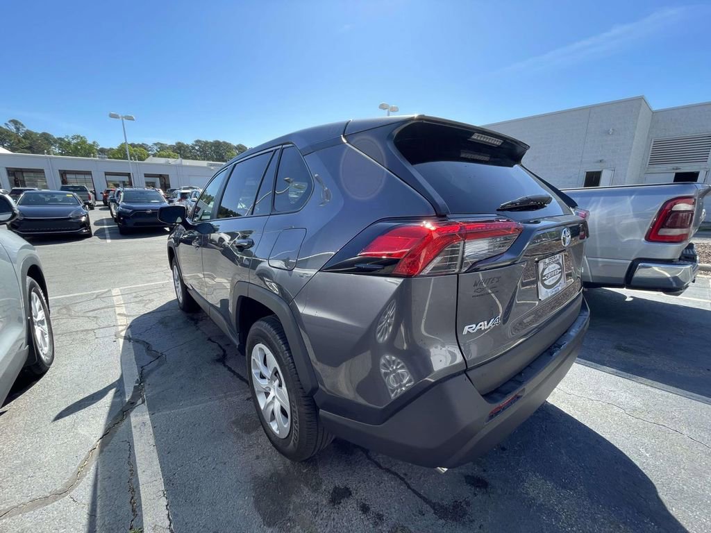 Used 2024 Toyota RAV4 LE image 13