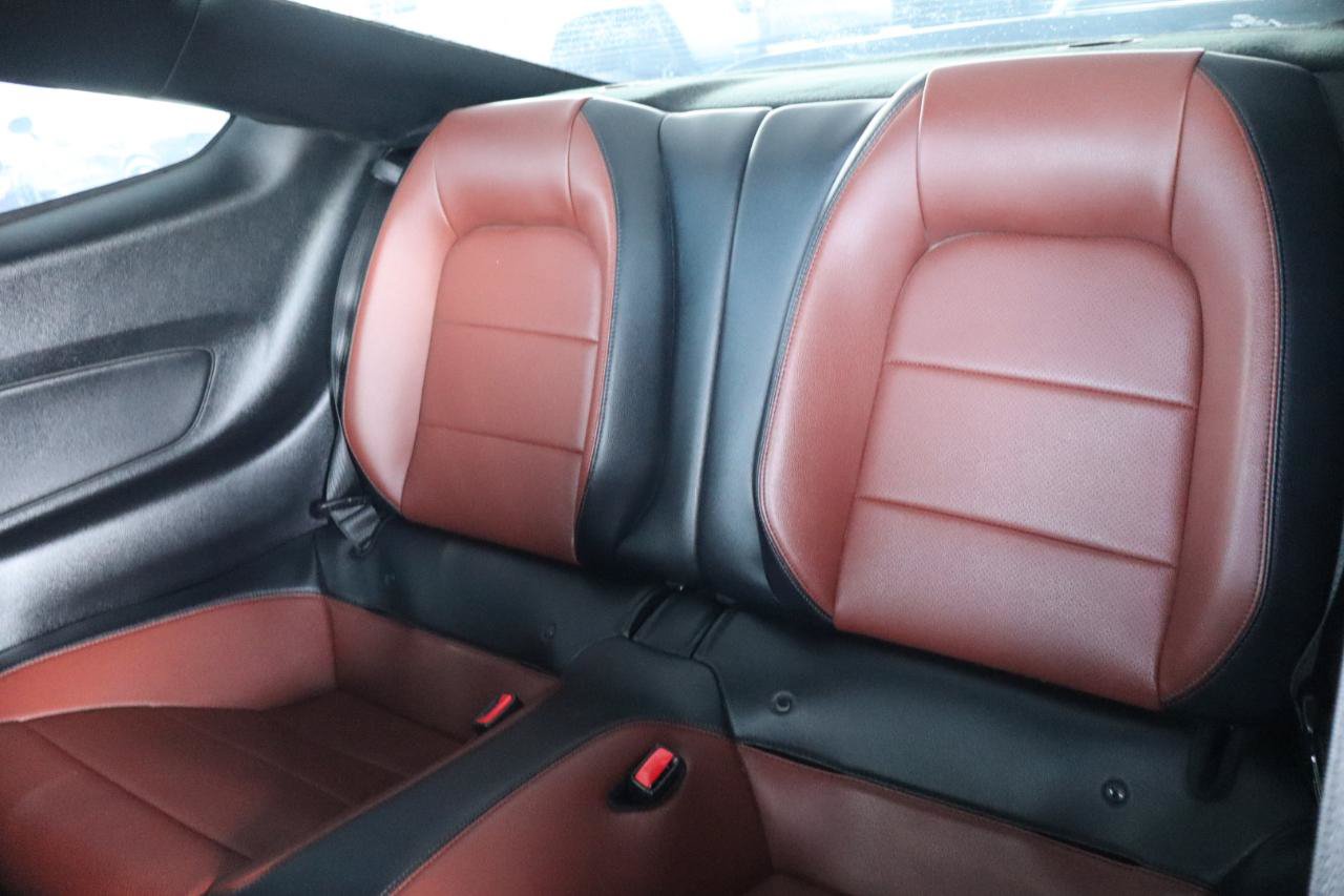 Used 2016 Ford Mustang Premium RWD image 31