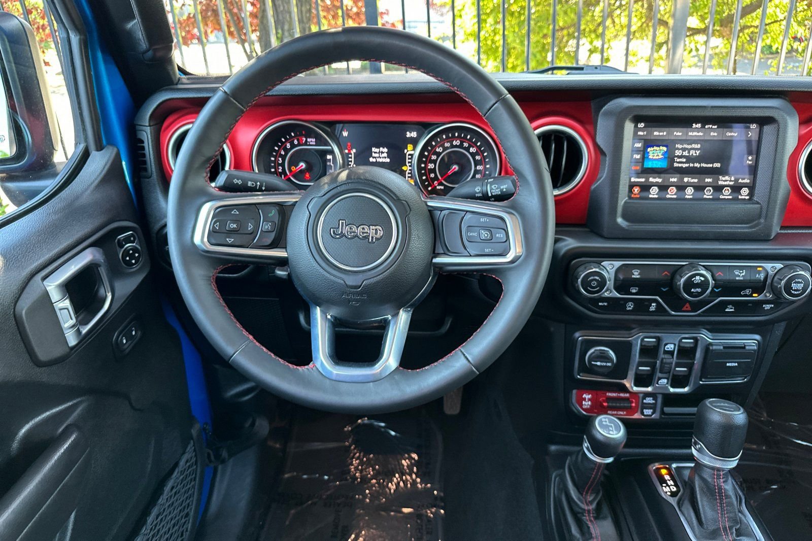 Used 2020 Jeep Gladiator Rubicon w/ Trailer Tow Package image 14