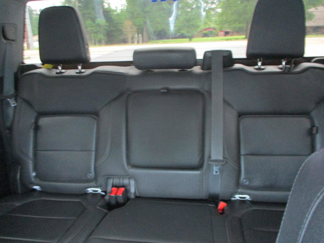 Used 2021 Chevrolet Silverado 2500 LTZ AWD/4WD image 17