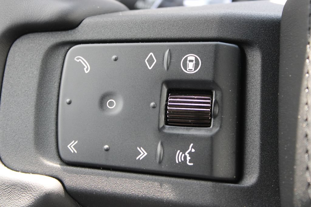 New 2026 Land Rover Defender 110 OCTA AWD/4WD image 11