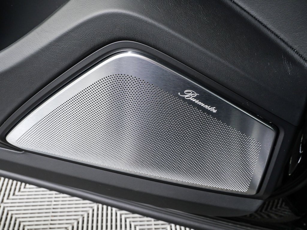 New 2026 Porsche Cayenne Turbo image 7