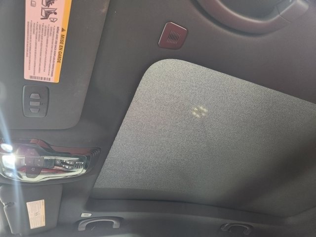 Used 2024 Alfa Romeo Stelvio Veloce image 25