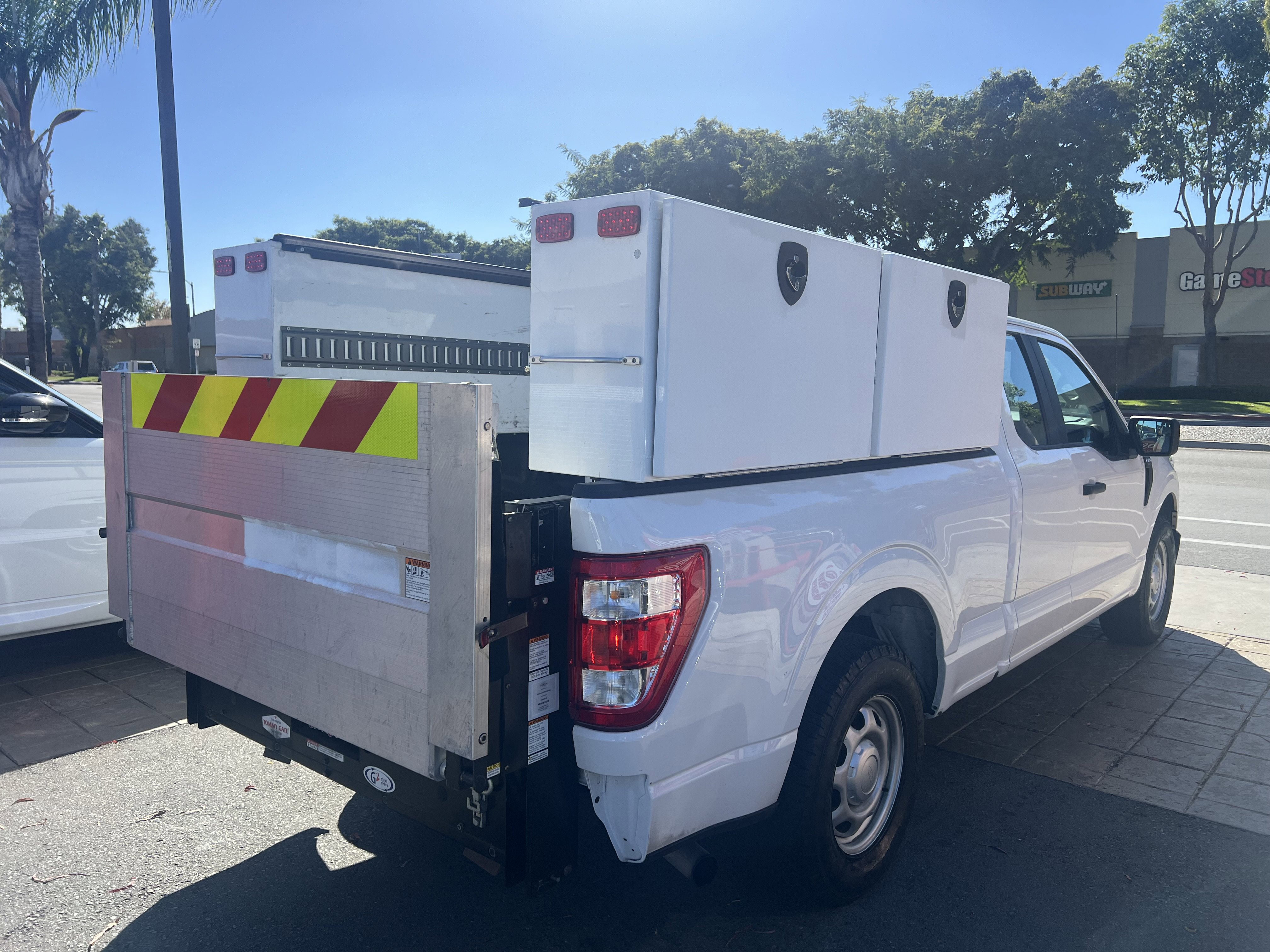 Used 2022 Ford F150 XL w/ Equipment Group 101A High RWD image 9