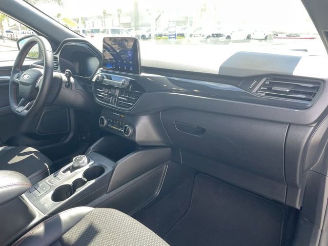 Used 2025 Ford Escape ST-Line FWD image 28