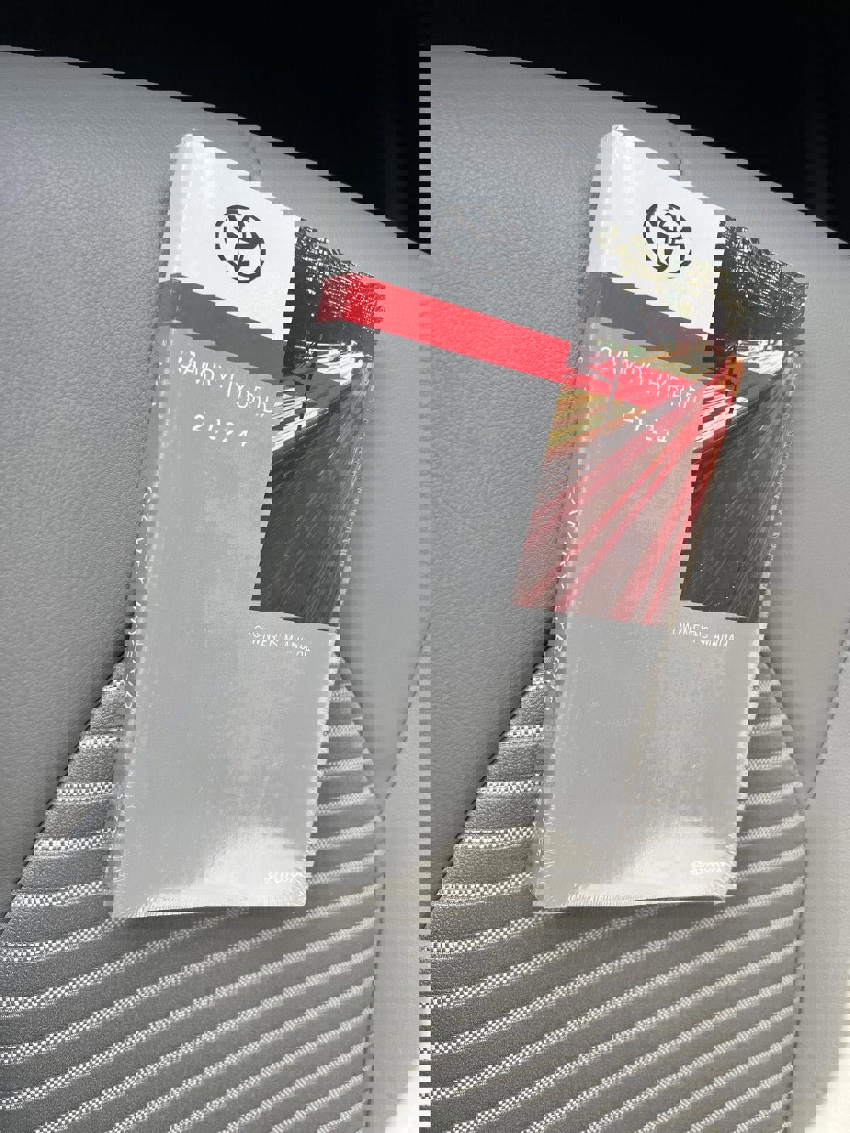 Used 2024 Toyota Camry SE image 22