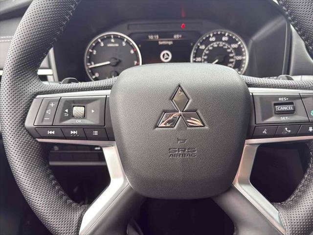 New 2026 Mitsubishi Outlander SE AWD/4WD image 18