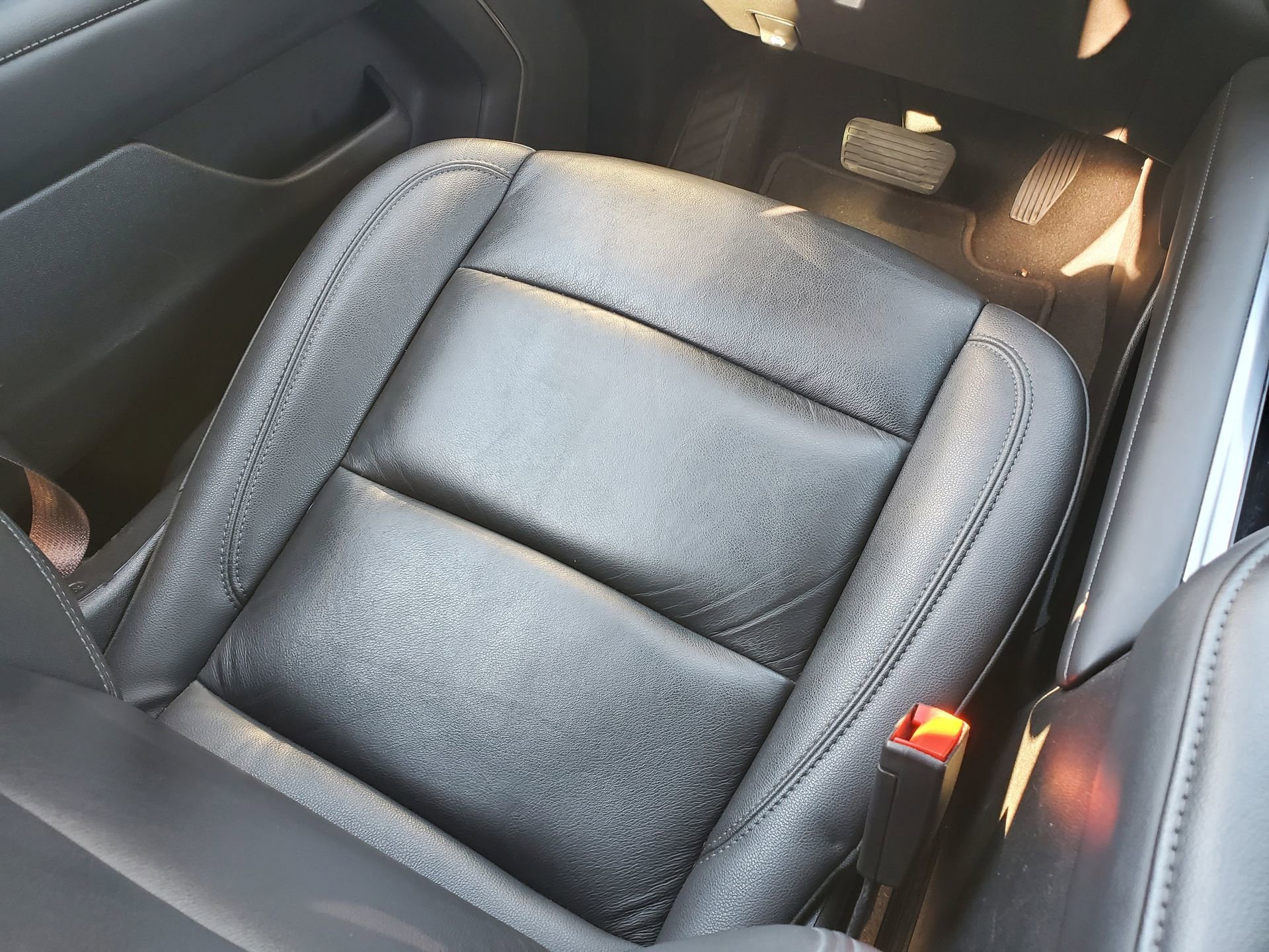 Used 2025 Chevrolet Tahoe Z71 image 15