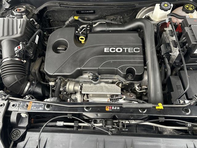 Certified 2021 GMC Terrain SLE w/ Driver Convenience Package image 28