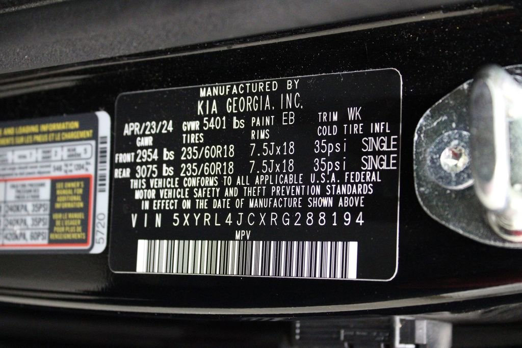 Used 2024 Kia Sorento S image 23