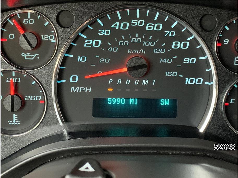 Used 2025 Chevrolet Express 2500 Extended w/ Communications Package image 29