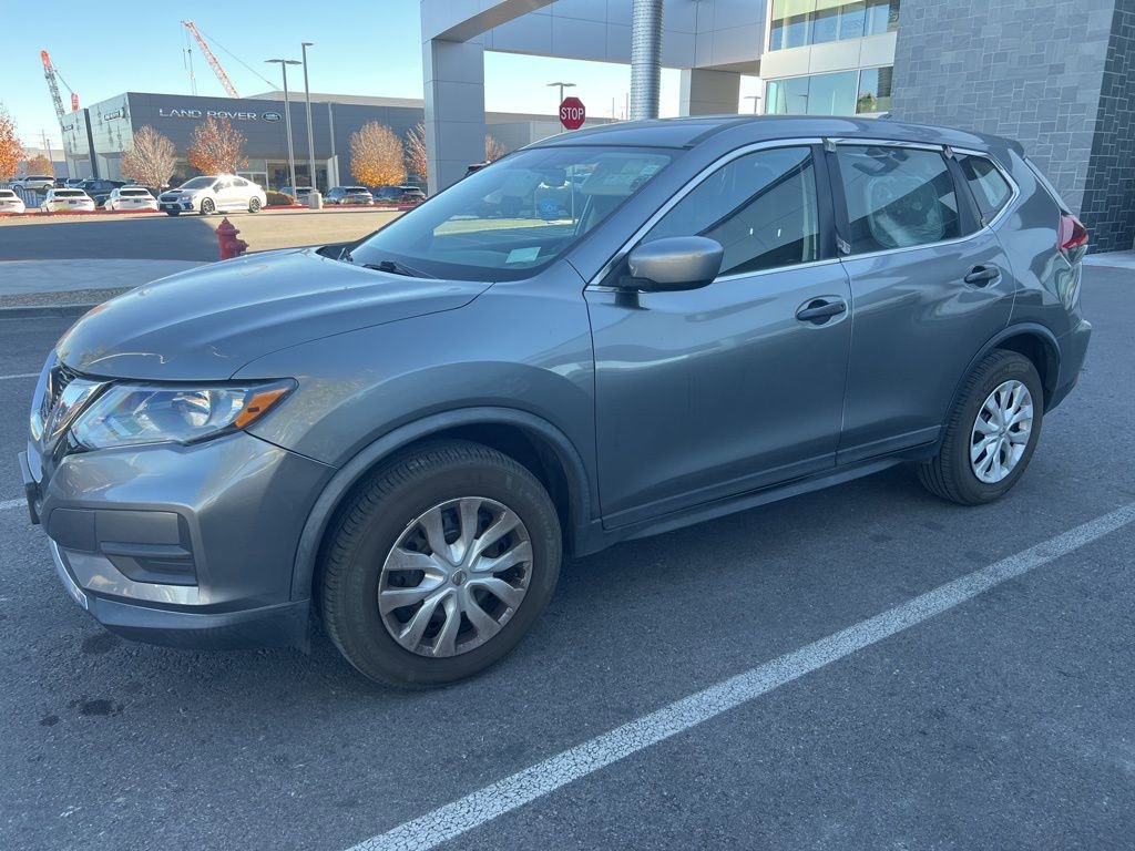 Used 2018 Nissan Rogue S image 35