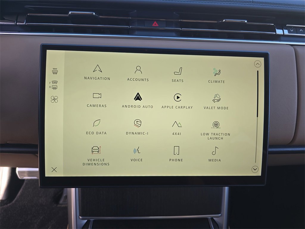 New 2026 Land Rover Range Rover SE image 22