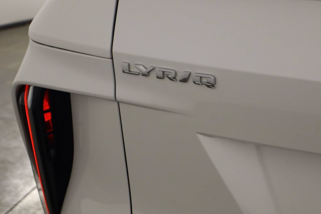 Used 2024 Cadillac Lyriq Luxury RWD image 46