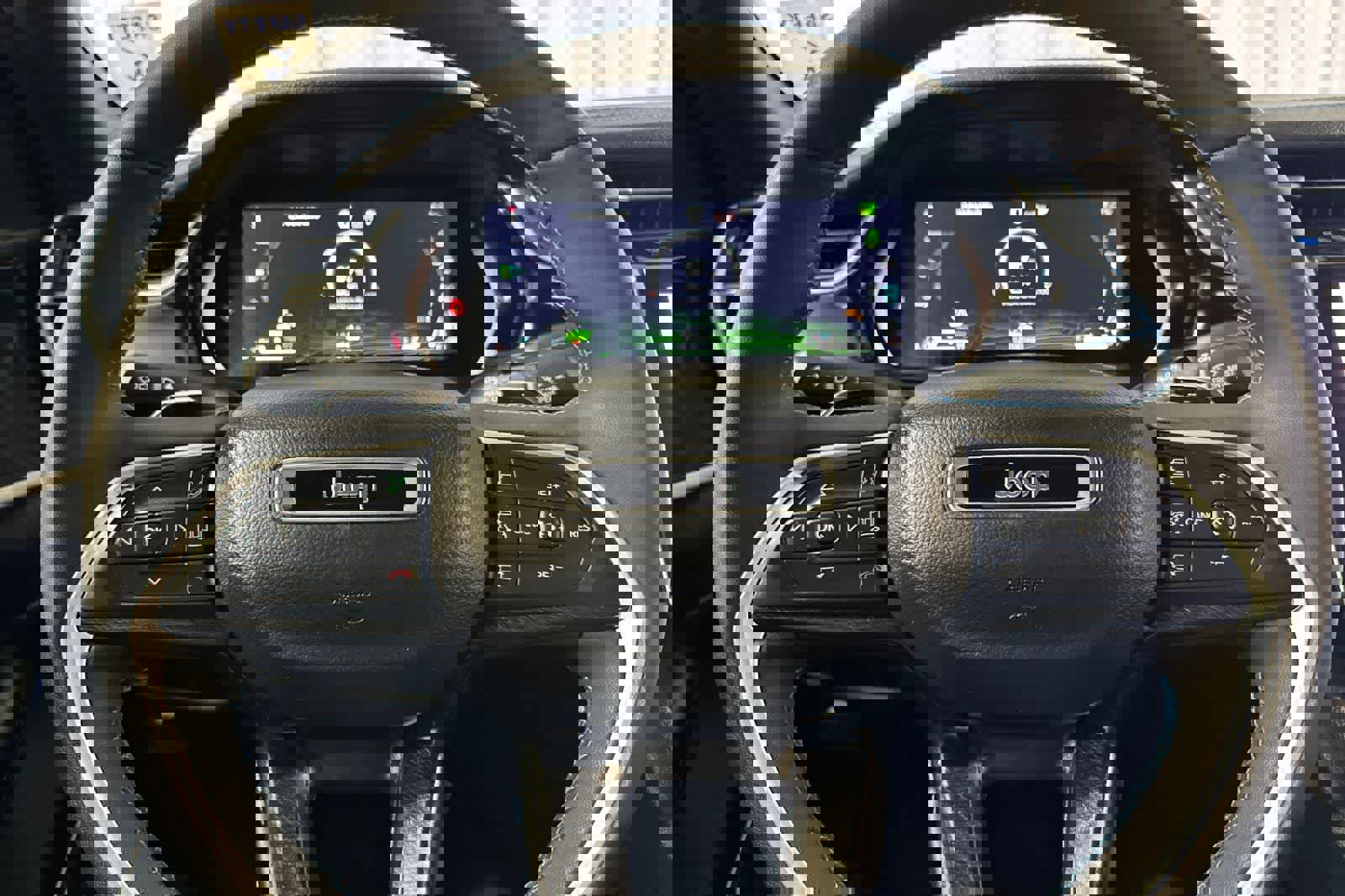 Used 2023 Jeep Grand Cherokee Trailhawk w/ Advanced Protech Group II image 30