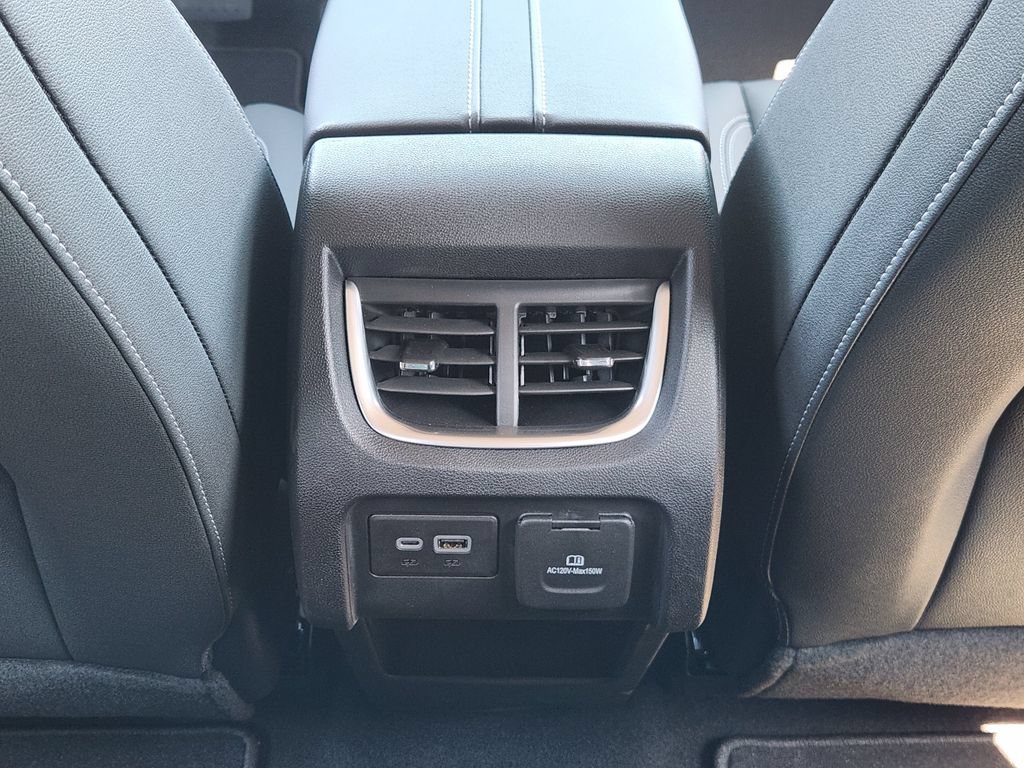 New 2026 Chevrolet Blazer LT w/ Sound & Technology Package FWD image 21