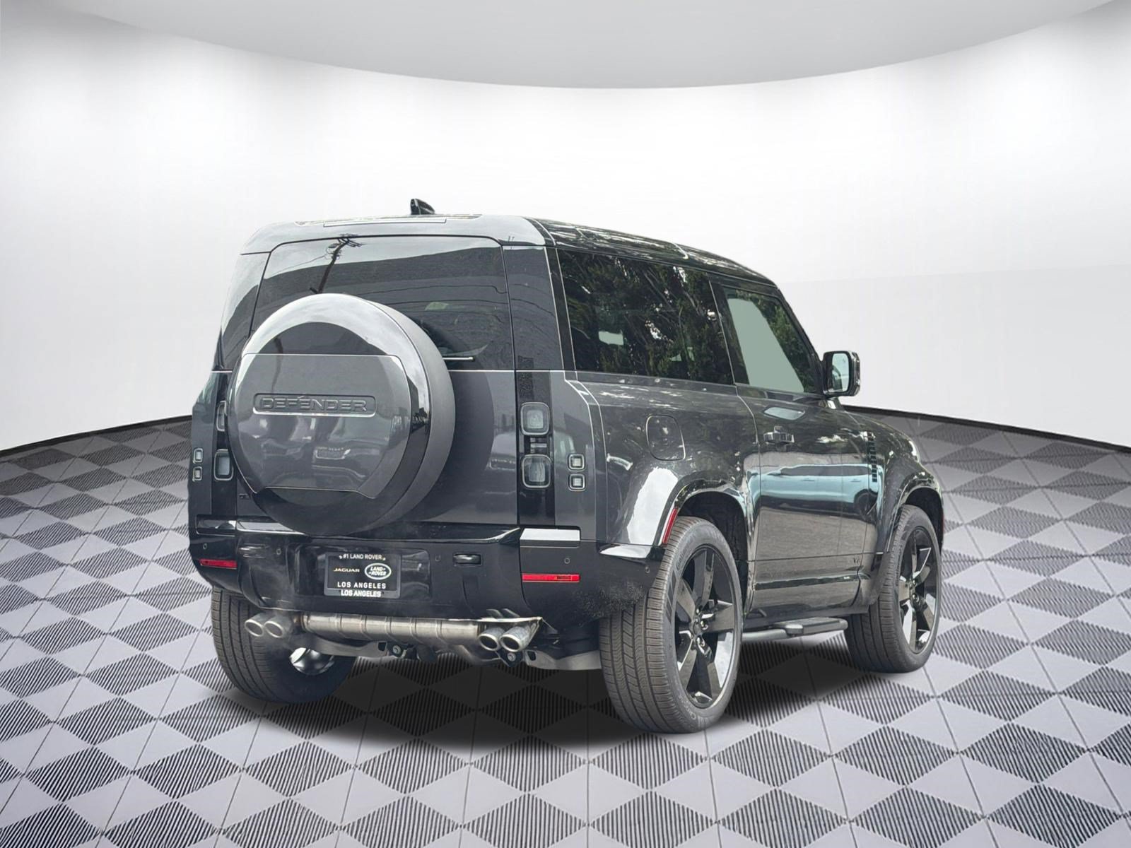 New 2026 Land Rover Defender 90 V8 AWD/4WD image 9