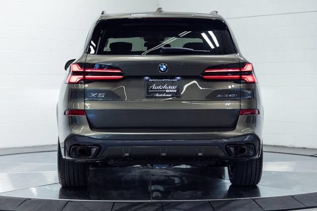 New 2026 BMW X5 xDrive40i w/ M Sport Package AWD/4WD image 10