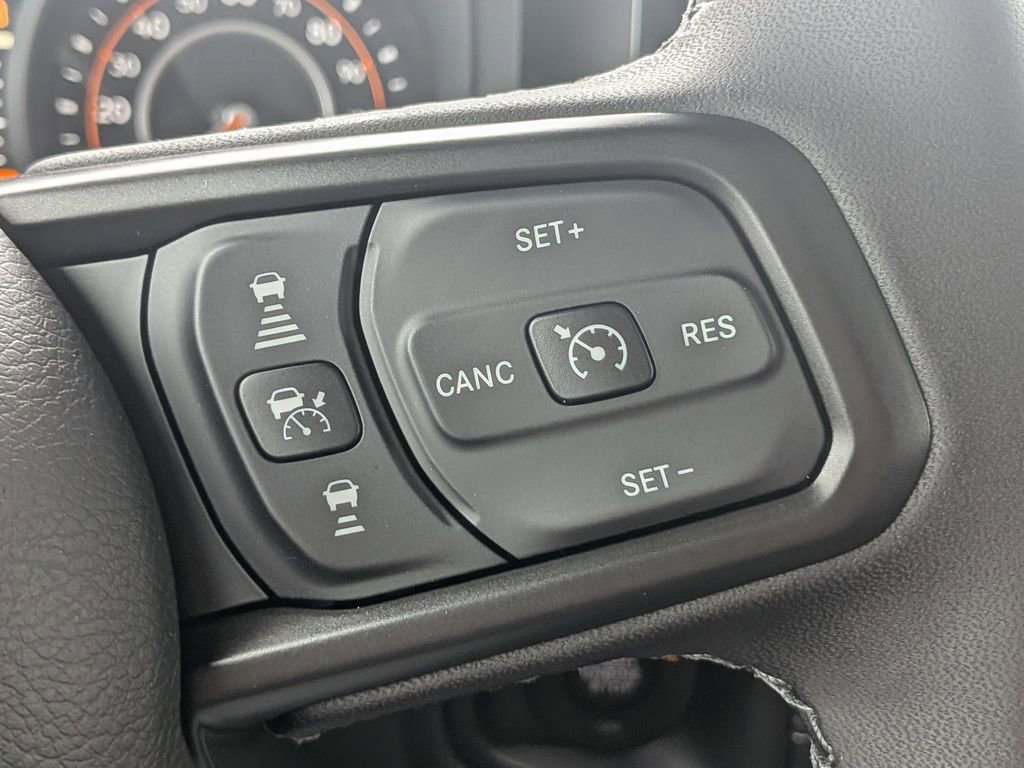 New 2026 Jeep Wrangler Unlimited Rubicon w/ Xtreme 35 Tire Package image 28