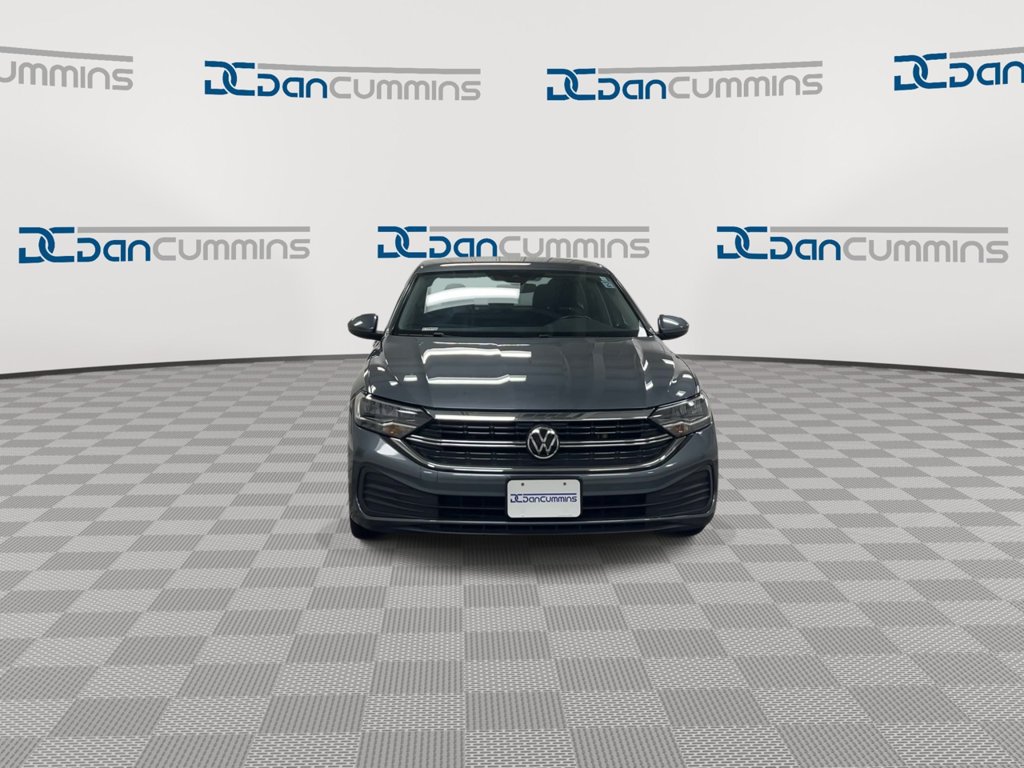 Used 2024 Volkswagen Jetta S FWD image 3