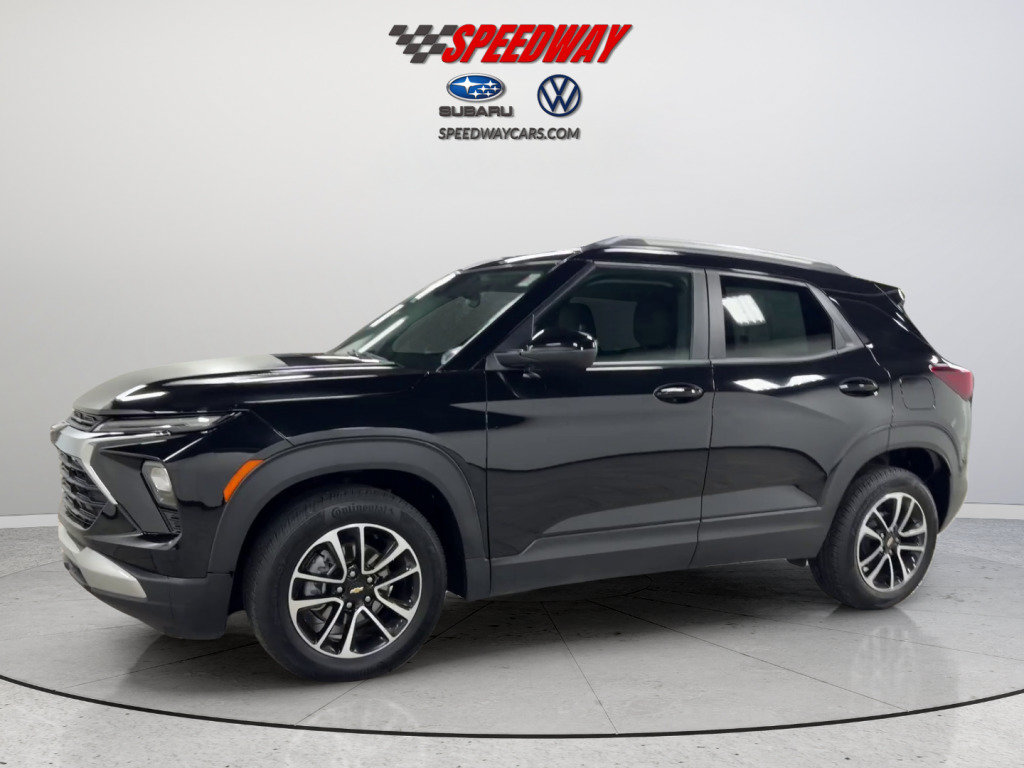 Used 2025 Chevrolet TrailBlazer LT FWD image 11