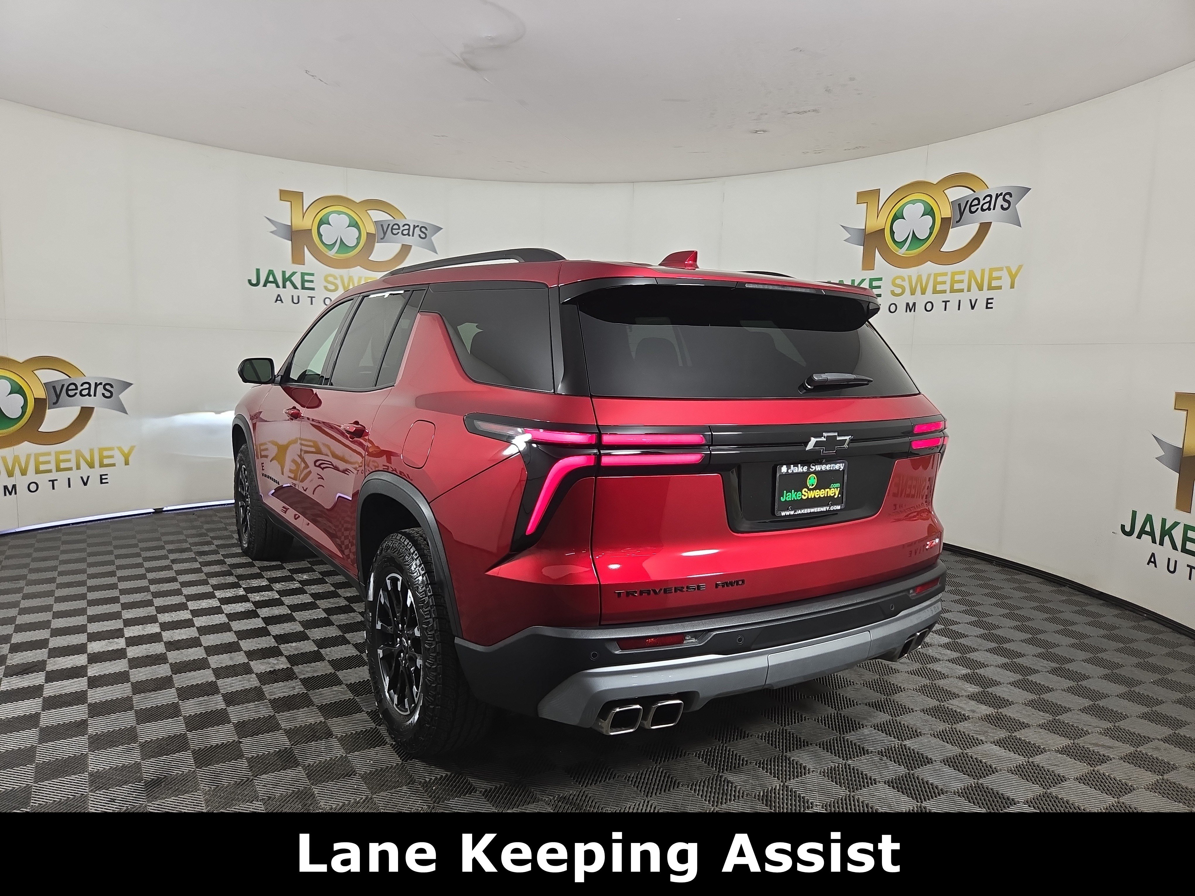 Certified 2025 Chevrolet Traverse Z71 w/ Driver Confidence Package AWD/4WD image 6