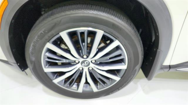 Used 2023 INFINITI QX60 Sensory w/ Vision Package AWD/4WD image 38