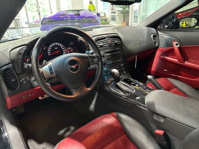 Used 2011 Chevrolet Corvette Grand Sport w/ Preferred Equipment Group RWD image 3