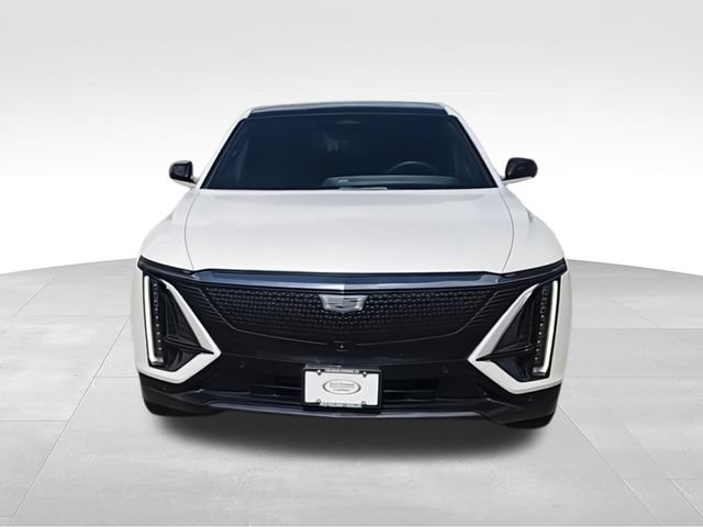 Certified 2024 Cadillac Lyriq Sport AWD/4WD image 3