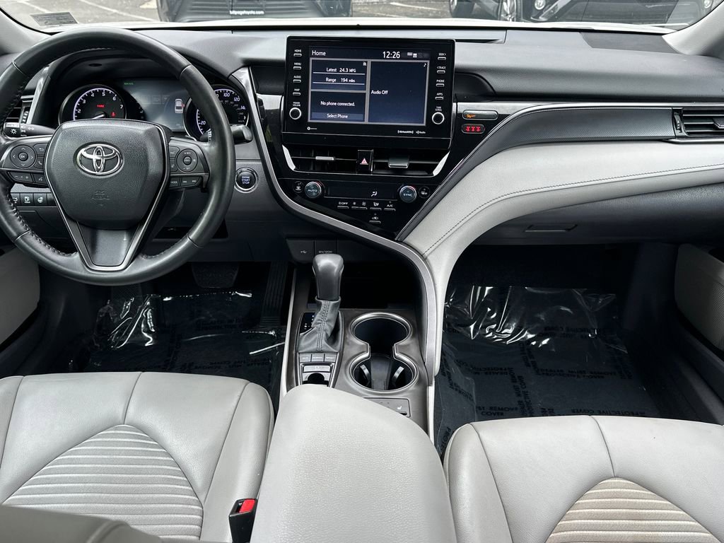 Used 2023 Toyota Camry SE w/ Cold Weather Package AWD/4WD image 14