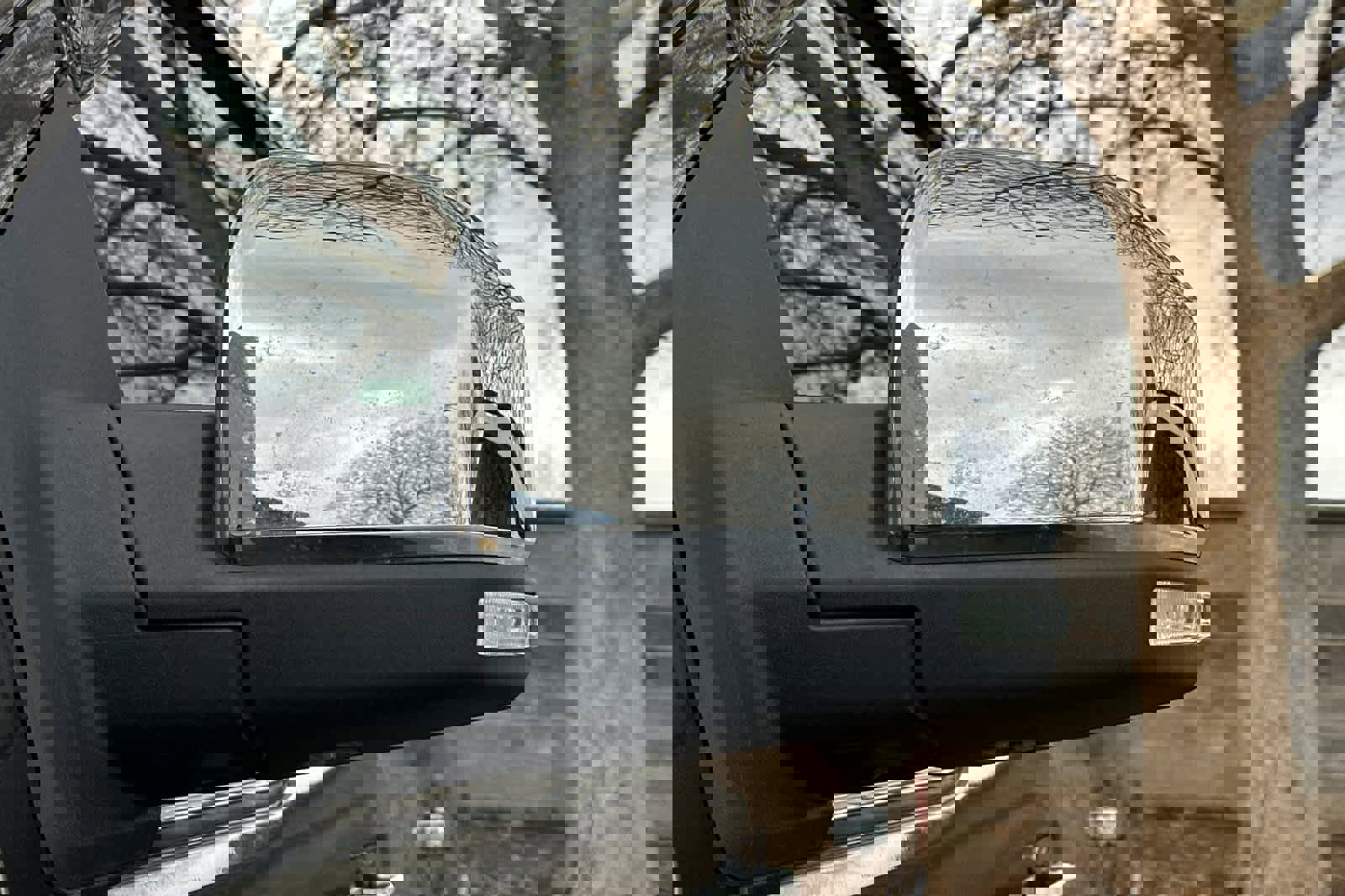 Used 2015 Ford F150 Platinum w/ Equipment Group 701A Luxury image 9