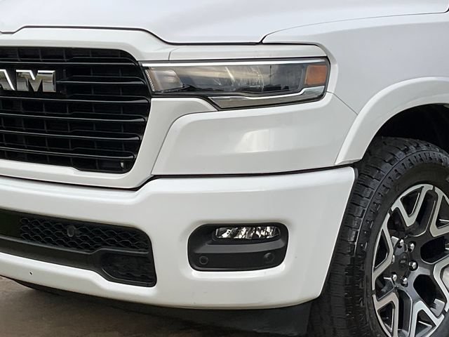 Used 2025 RAM 1500 Laramie AWD/4WD image 11