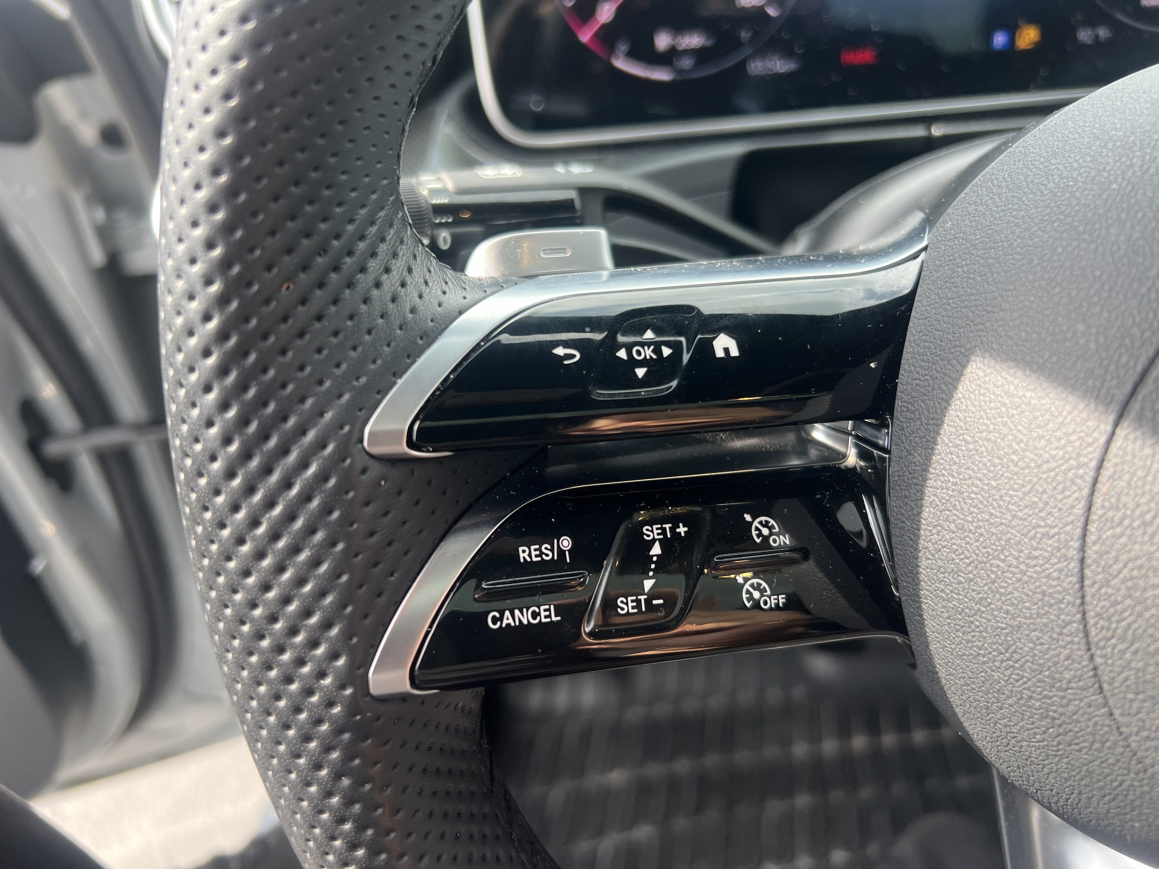 Certified 2026 Mercedes-Benz CLE 300 4MATIC Coupe image 19