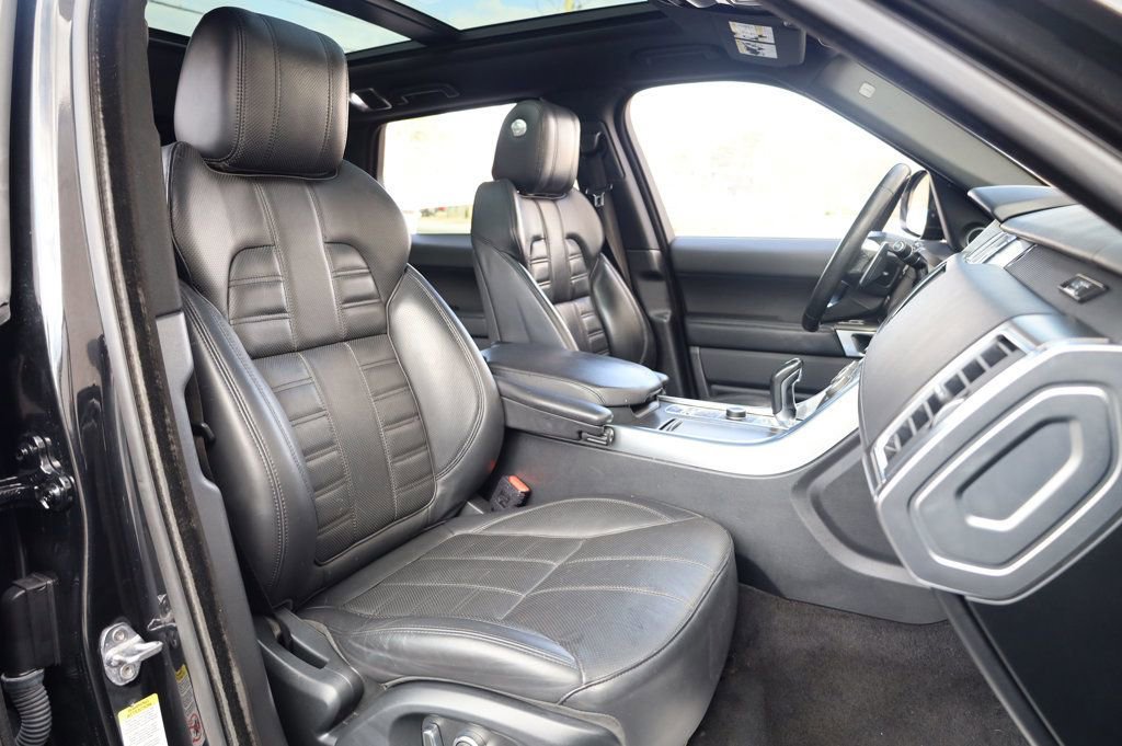 Used 2016 Land Rover Range Rover Sport HST image 23