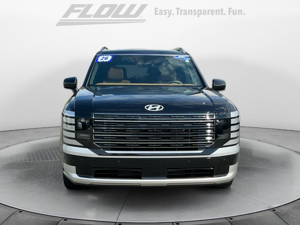 Used 2026 Hyundai Palisade Calligraphy FWD image 3