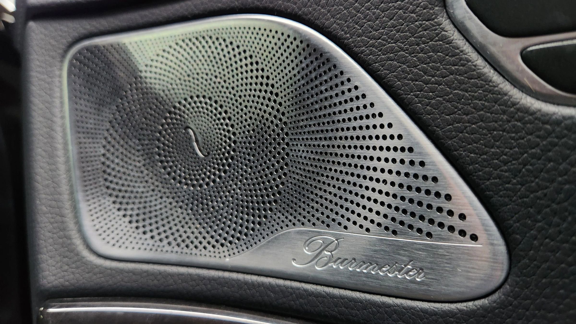 Used 2015 Mercedes-Benz S 550 4MATIC Sedan image 17