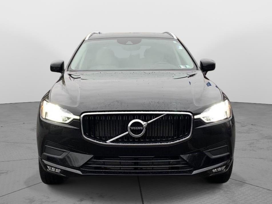 Used 2021 Volvo XC60 T6 Momentum w/ Premium Package image 8