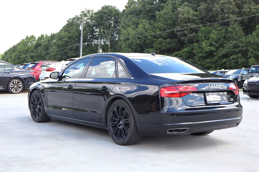 Used 2016 Audi A8 L TDI w/ Executive Package AWD/4WD image 5