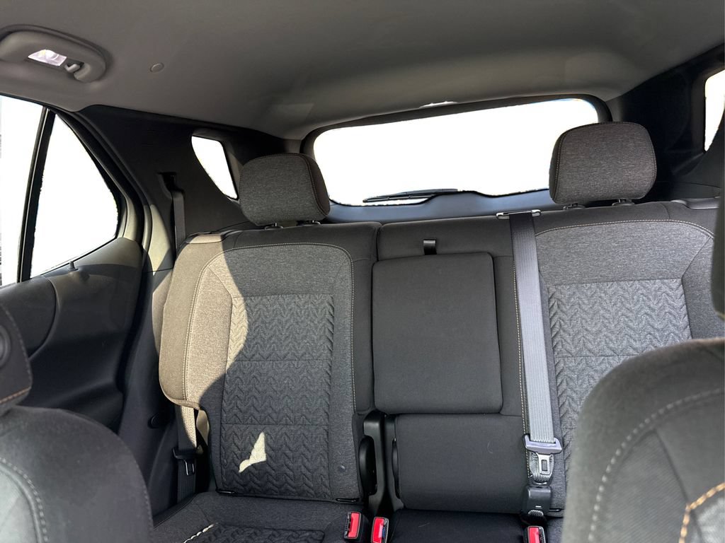 Used 2023 Chevrolet Equinox LT AWD/4WD image 10